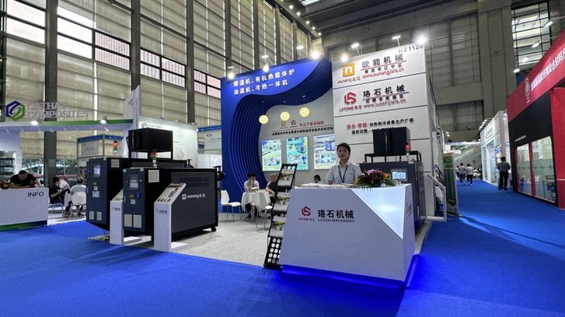 展會現(xiàn)場｜珞石機械亮相深圳國際復合材料工業(yè)技術展覽會